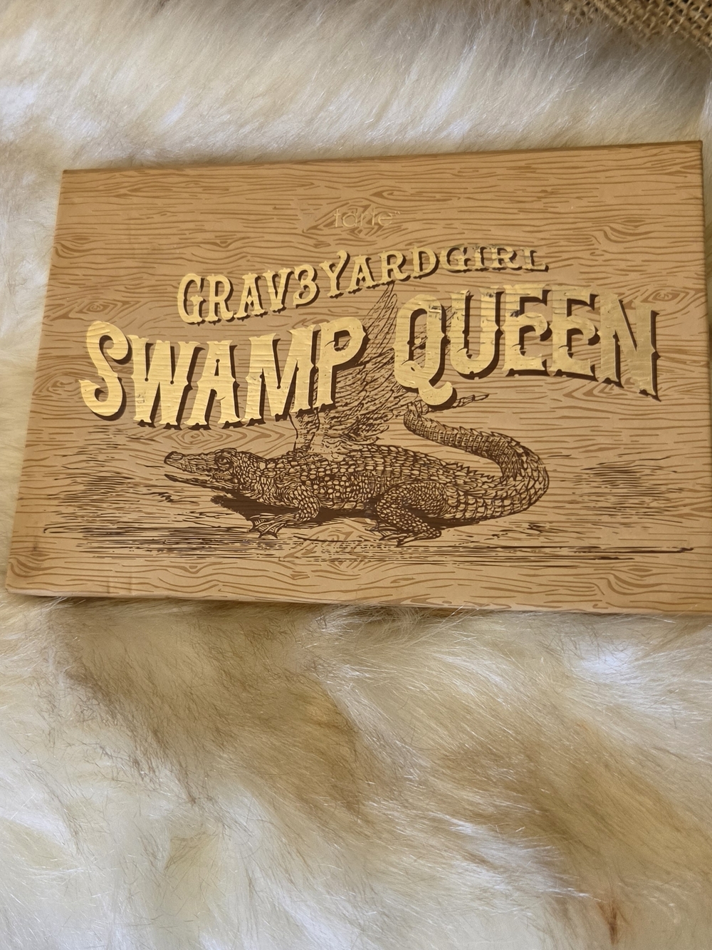 Graveyard Girl Swamp Queen Eyeshadow Palette